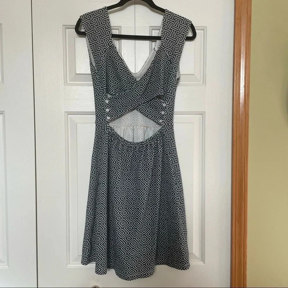 Anthropologie Postage Stamp Cut Out Dress - Picture 2 of 8